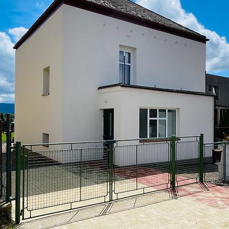 Apartmany Hvezdecka Broumov Buitenkant foto