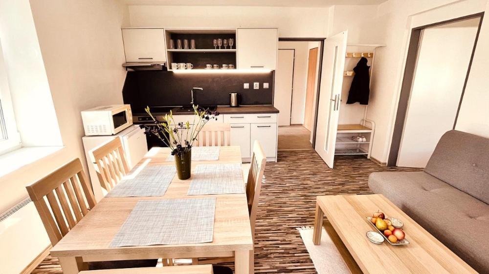 Apartmany Hvezdecka Broumov Buitenkant foto