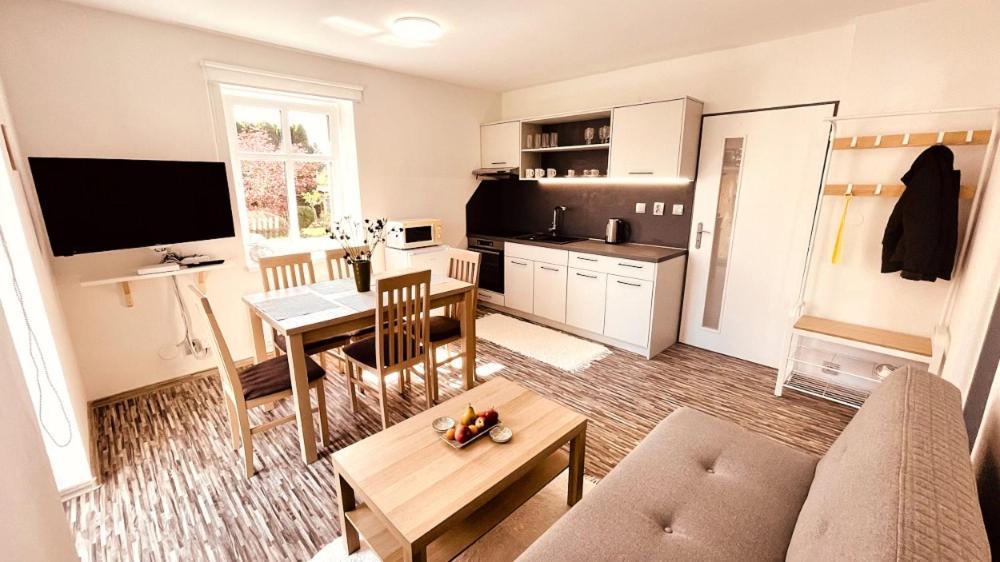 Apartmany Hvezdecka Broumov Buitenkant foto