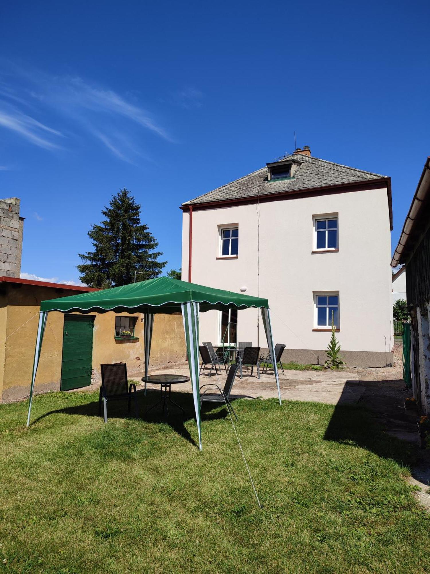 Apartmany Hvezdecka Broumov Buitenkant foto